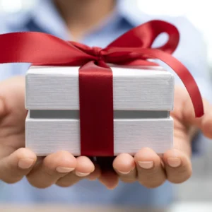what to buy with cashcom's card for Christmas gifts